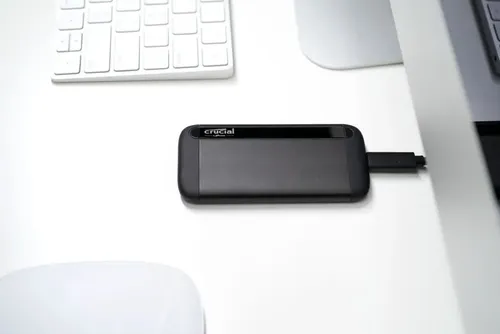 Unidad de estado solido portatil Crucial X8 1TB